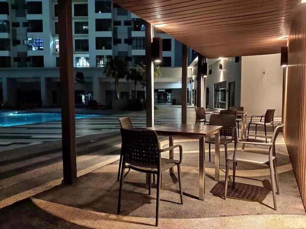 Arc Austin Hill Apartment ジョホールバル エクステリア 写真