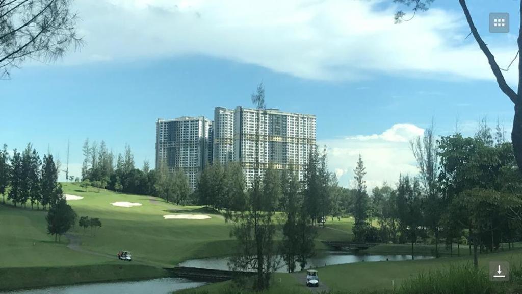 Arc Austin Hill Apartment ジョホールバル エクステリア 写真