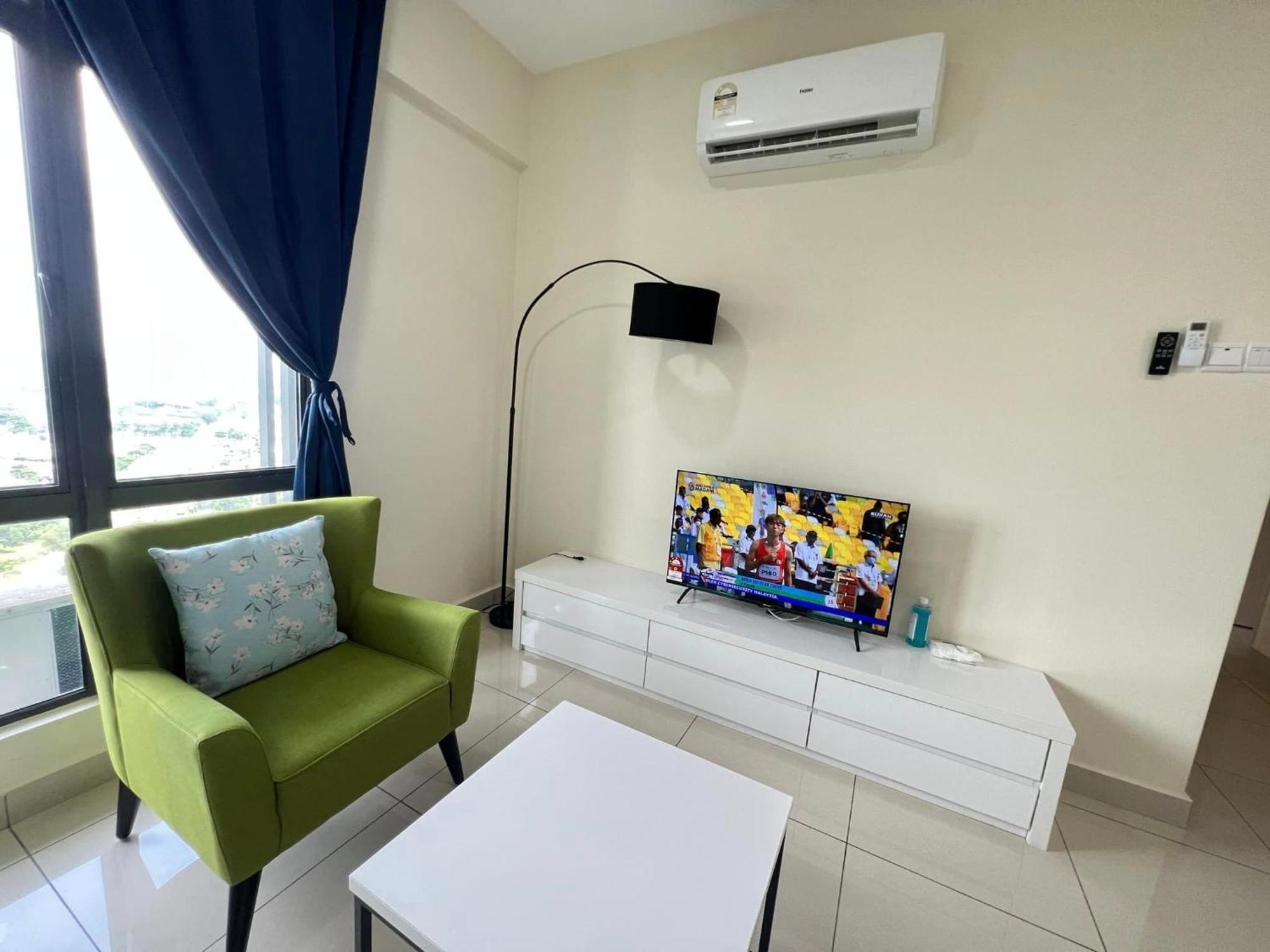 Arc Austin Hill Apartment ジョホールバル エクステリア 写真