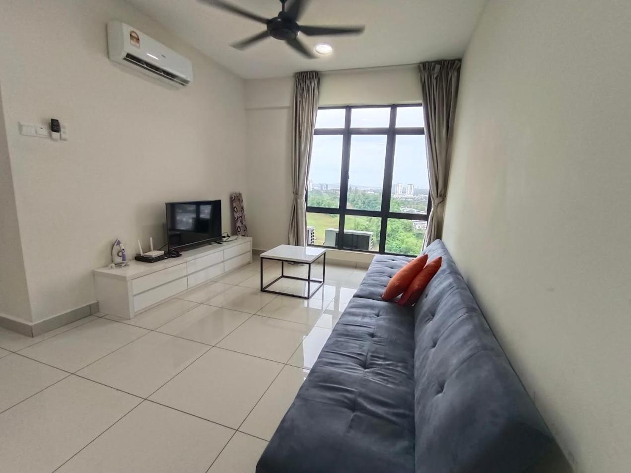 Arc Austin Hill Apartment ジョホールバル エクステリア 写真